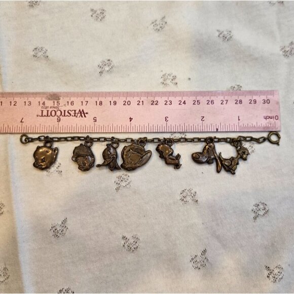 Vintage Jan Michaels Bronze Charm Bracelet Disney Goofy Elmer Fudd Tweety - Picture 2 of 2
